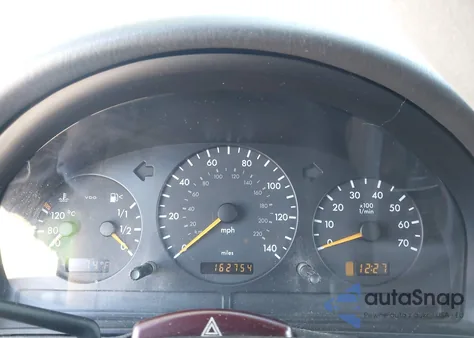 2000 Mercedes-Benz Ml 320 из США, поврежденный, VIN 4JGAB54EXYA162981